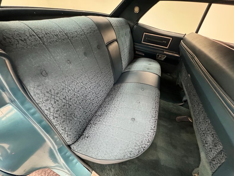 Cadillac-Sedan-deville-1968-Caribe-Aqua-Dark-Aqua-47