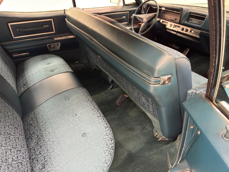 Cadillac-Sedan-deville-1968-Caribe-Aqua-Dark-Aqua-48