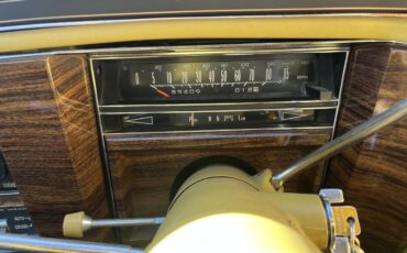 Cadillac-Sedan-deville-1977-Gold-Gold-3