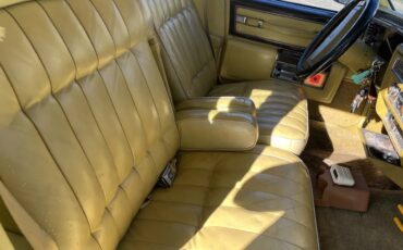 Cadillac-Sedan-deville-1977-Gold-Gold-7