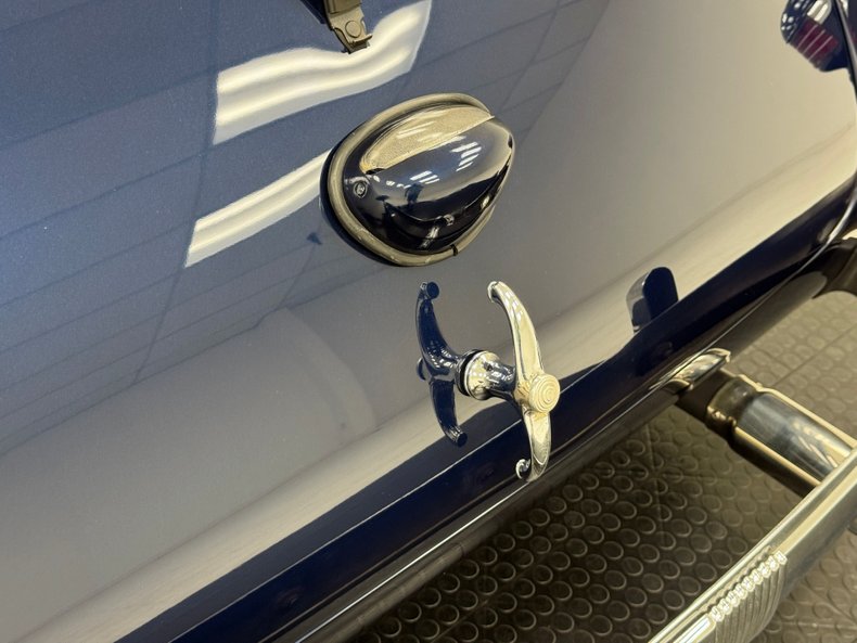 Cadillac-Series-60-1937-Sudan-Blue-Saddle-18