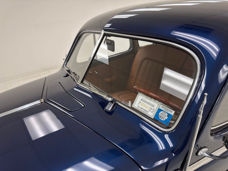 Cadillac-Series-60-1937-Sudan-Blue-Saddle-2