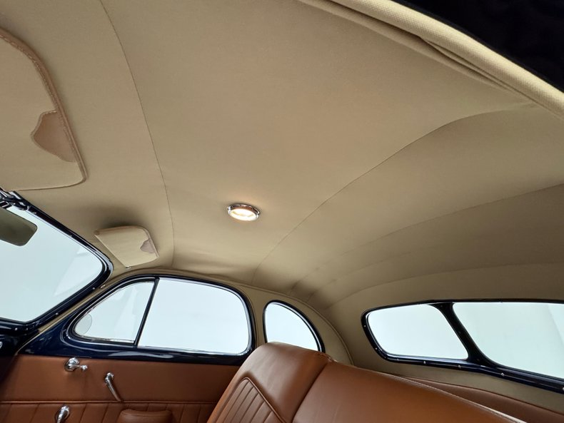 Cadillac-Series-60-1937-Sudan-Blue-Saddle-43