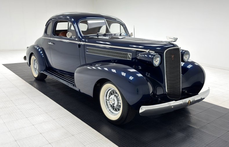 Cadillac-Series-60-1937-Sudan-Blue-Saddle-9