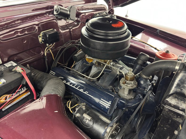 Cadillac-Series-61-1950-Burgundy-Dark-Gray-20