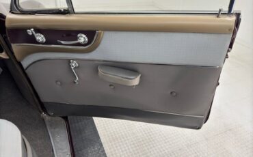 Cadillac-Series-61-1950-Burgundy-Dark-Gray-24