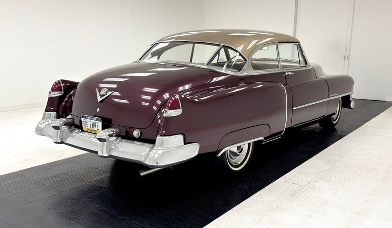 Cadillac-Series-61-1950-Burgundy-Dark-Gray-3