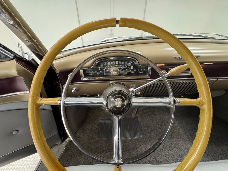 Cadillac-Series-61-1950-Burgundy-Dark-Gray-31