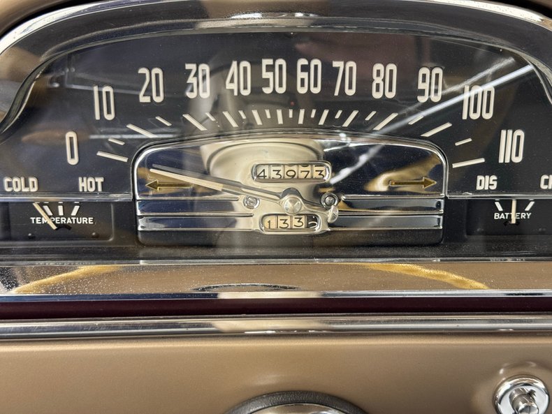 Cadillac-Series-61-1950-Burgundy-Dark-Gray-33