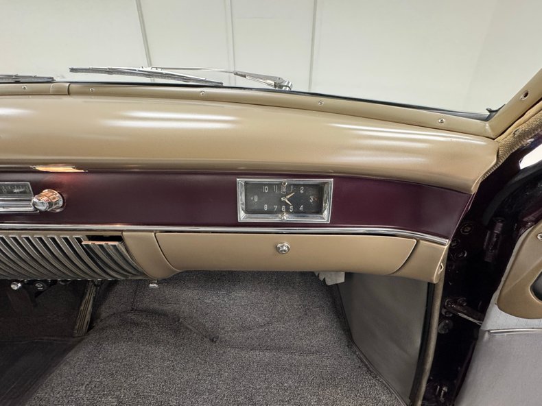 Cadillac-Series-61-1950-Burgundy-Dark-Gray-35