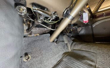 Cadillac-Series-61-1950-Burgundy-Dark-Gray-36