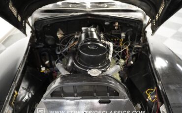 Cadillac-Series-62-1941-Black-Burgundy-53