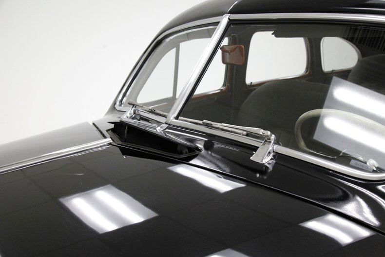 Cadillac-Series-63-1941-Black-Gray-14