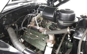 Cadillac-Series-63-1941-Black-Gray-20