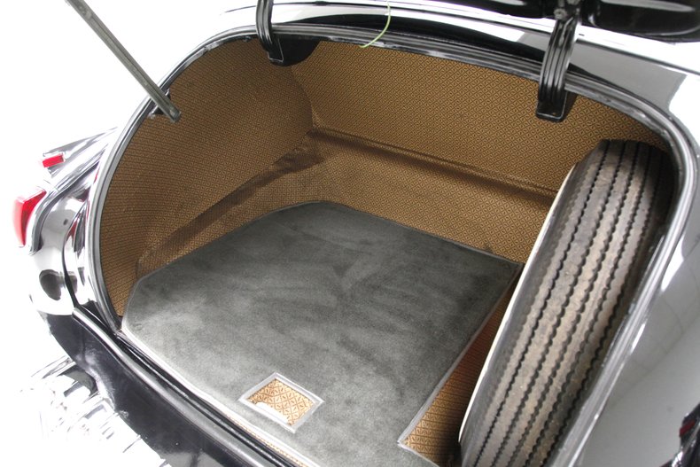 Cadillac-Series-63-1941-Black-Gray-23