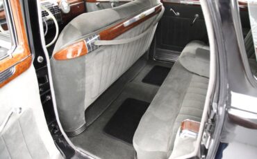 Cadillac-Series-63-1941-Black-Gray-28