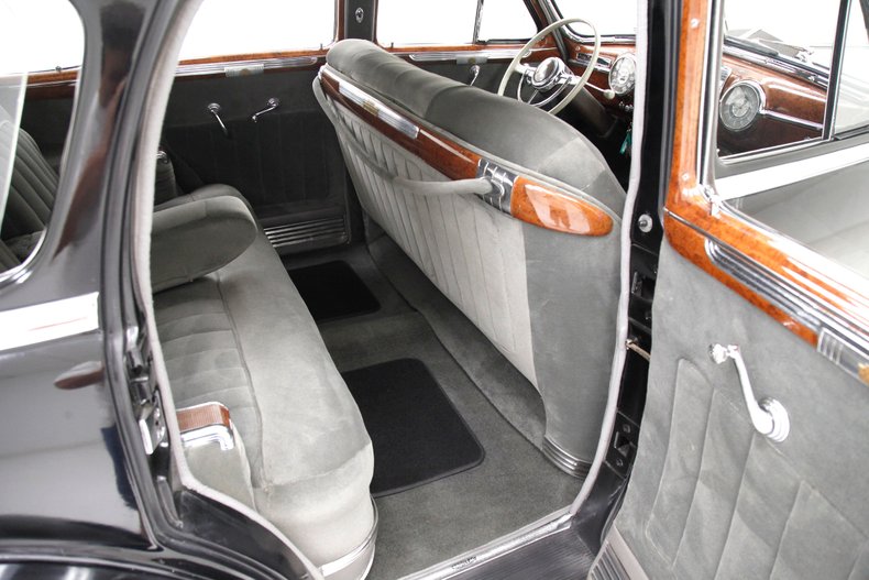 Cadillac-Series-63-1941-Black-Gray-31