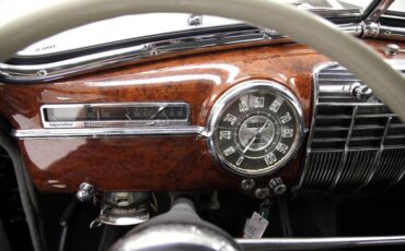 Cadillac-Series-63-1941-Black-Gray-36