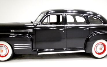 Cadillac-Series-63-1941-Black-Gray