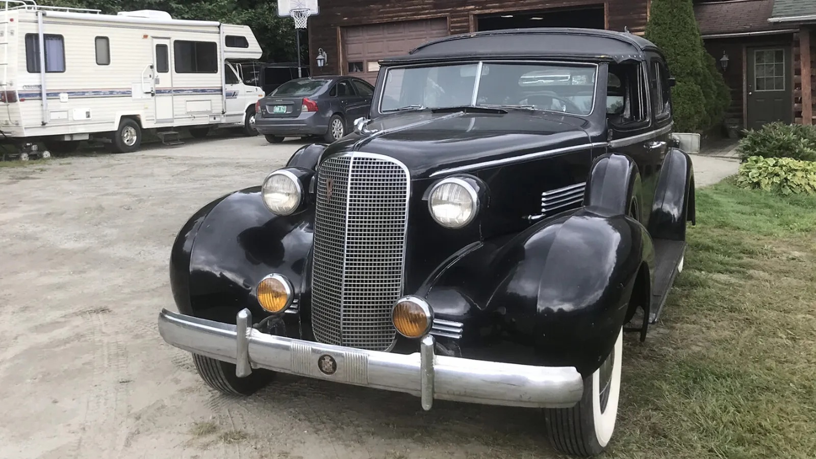 Cadillac-Series-75-1937-Black-Black-1