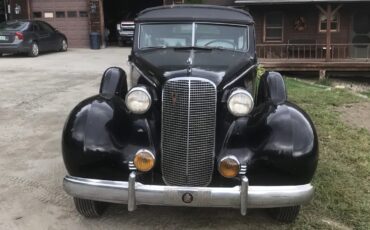 Cadillac-Series-75-1937-Black-Black-19