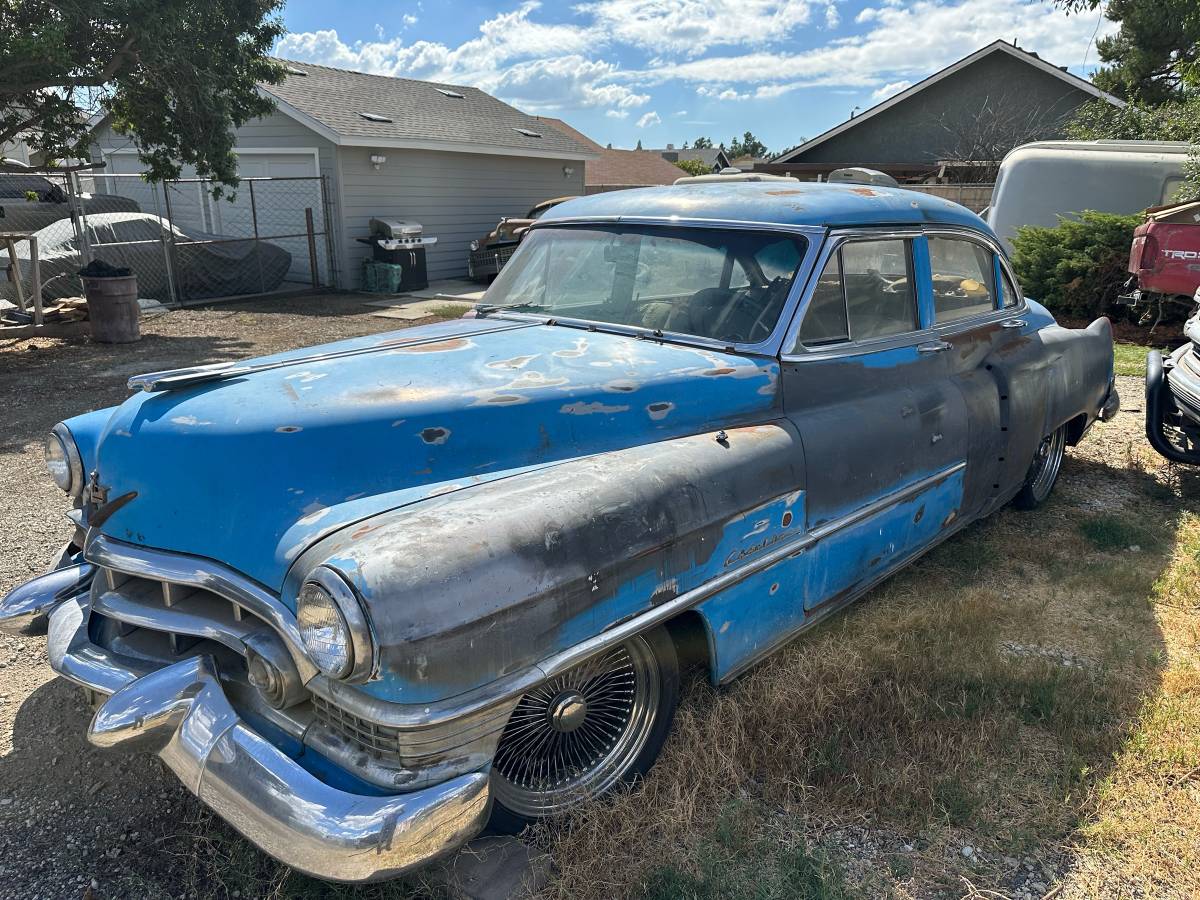 Cadillac-deville-1951-blue-12
