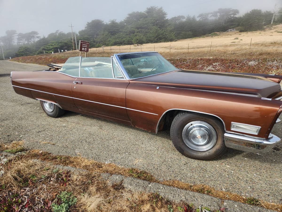 Cadillac-deville-1968-brown-1