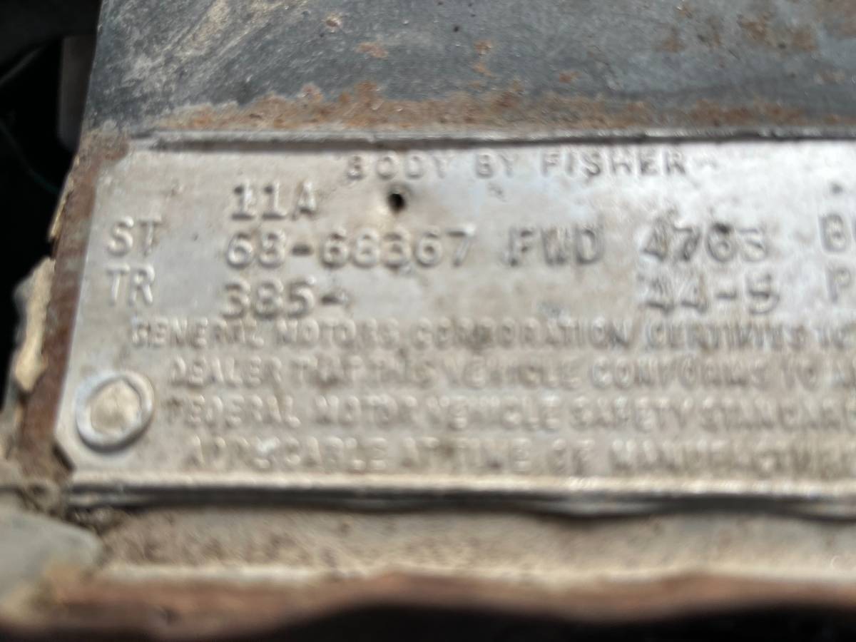 Cadillac-deville-1968-brown-9