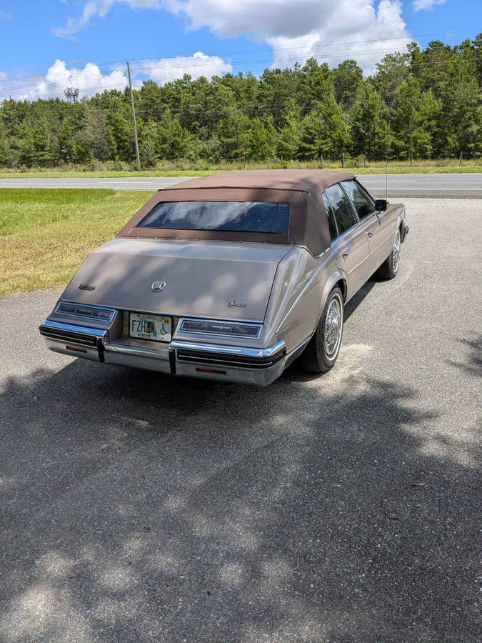 Cadillac-seville-elegante-1984-brown-7