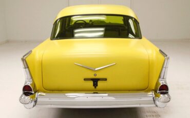 Chevrolet-150-1957-Yellow-White-2