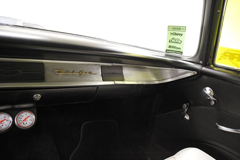 Chevrolet-150-1957-Yellow-White-37