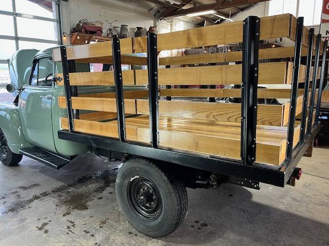 Chevrolet-1948-green-13