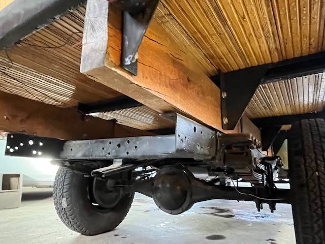 Chevrolet-1948-green-17