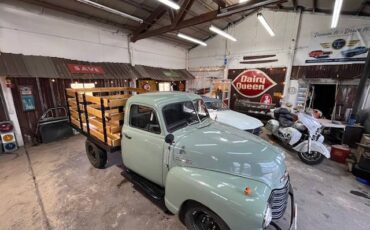 Chevrolet-1948-green-19