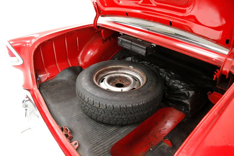 Chevrolet-210-1955-Red-White-24