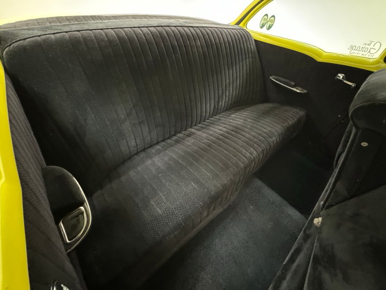 Chevrolet-210-1955-Yellow-Black-36