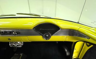 Chevrolet-210-1955-Yellow-Black-41