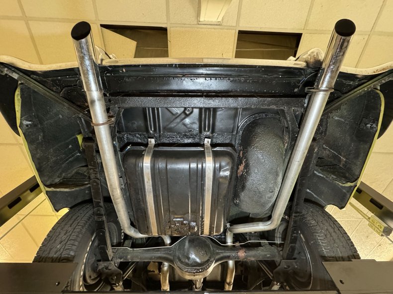 Chevrolet-210-1955-Yellow-Black-43