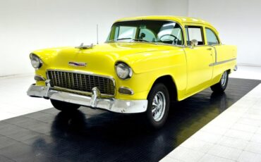 Chevrolet-210-1955-Yellow-Black-46