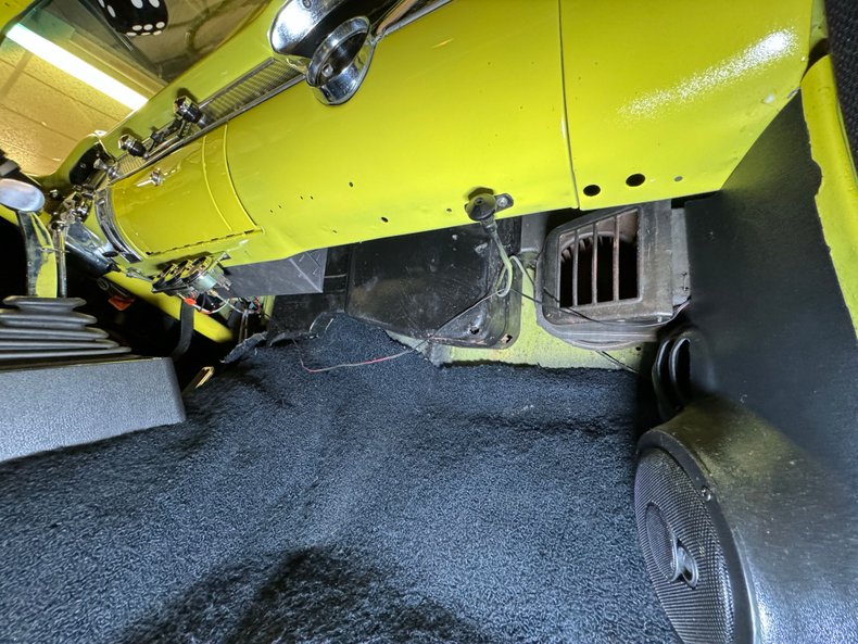 Chevrolet-210-1955-Yellow-Black-6