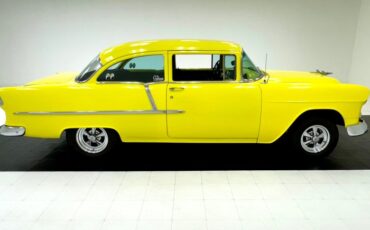 Chevrolet-210-1955-Yellow-Black-7