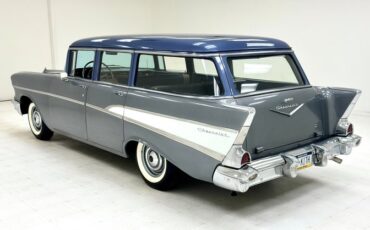 Chevrolet-210-1957-Charcoal-Gray-Gray-2
