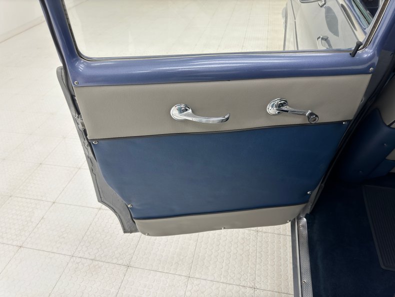 Chevrolet-210-1957-Charcoal-Gray-Gray-48