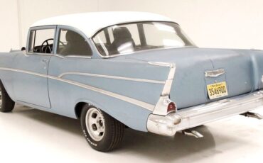 Chevrolet-210-1957-Light-Blue-Black-1