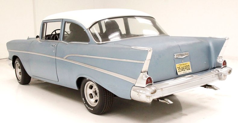 Chevrolet-210-1957-Light-Blue-Black-1