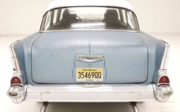 Chevrolet-210-1957-Light-Blue-Black-2