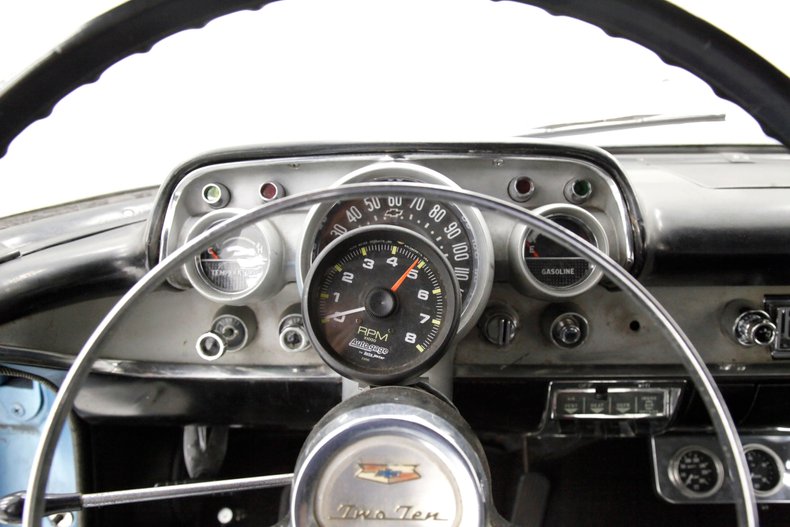 Chevrolet-210-1957-Light-Blue-Black-33