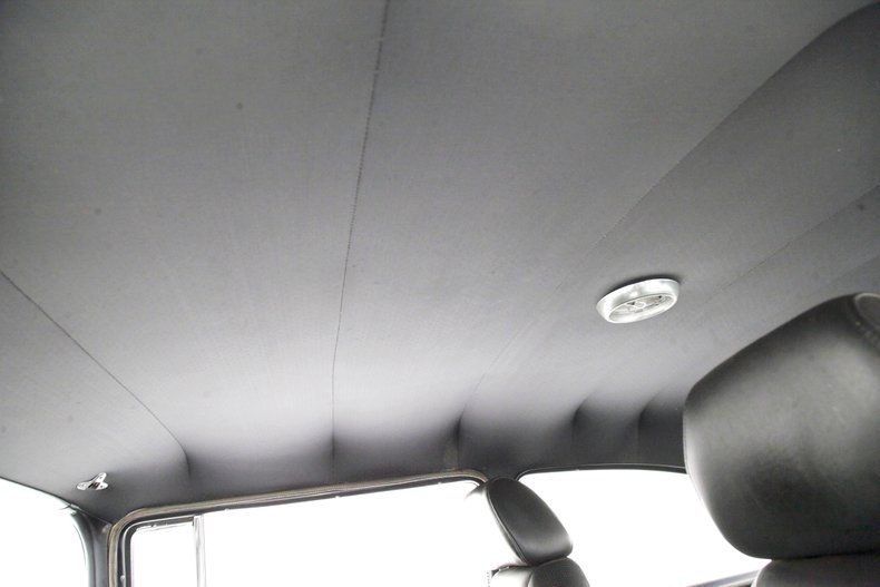 Chevrolet-210-1957-Light-Blue-Black-43