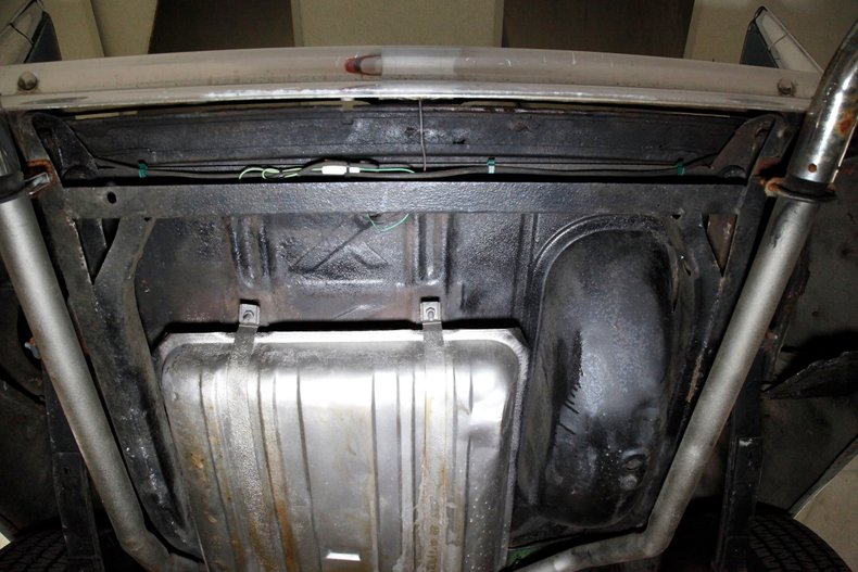 Chevrolet-210-1957-Light-Blue-Black-46