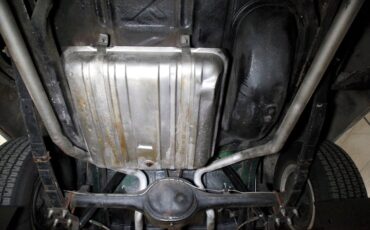 Chevrolet-210-1957-Light-Blue-Black-47